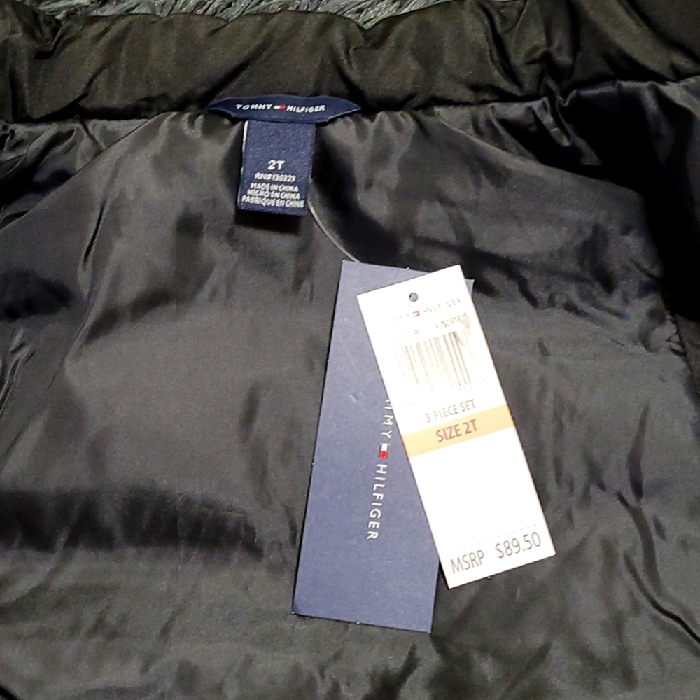 TOMMY HILFIGER JOGGER SET - Picture 5 of 12
